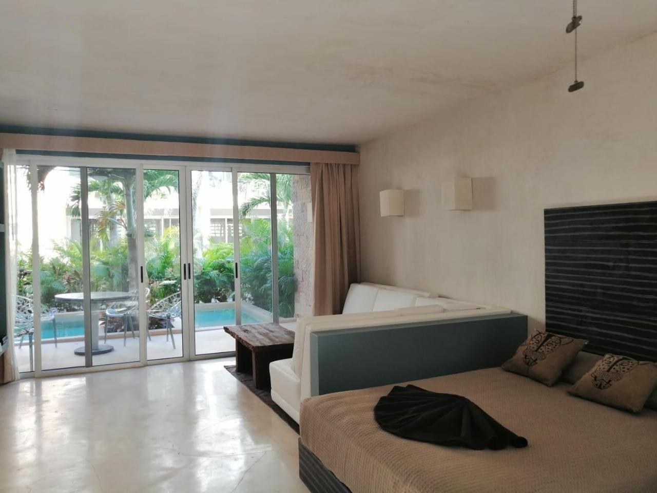 Alma De Flores Private Pools Suites トゥルム エクステリア 写真