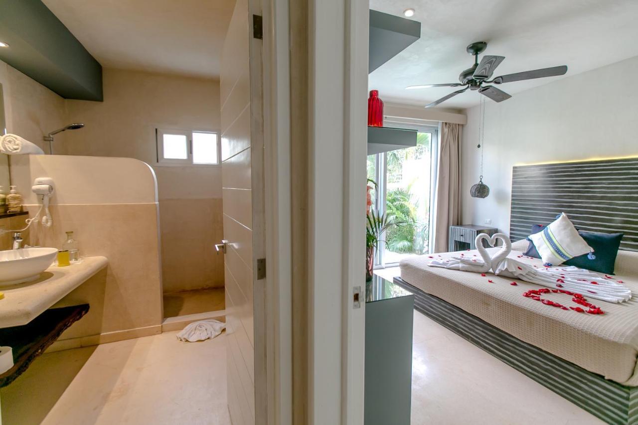 Alma De Flores Private Pools Suites トゥルム エクステリア 写真