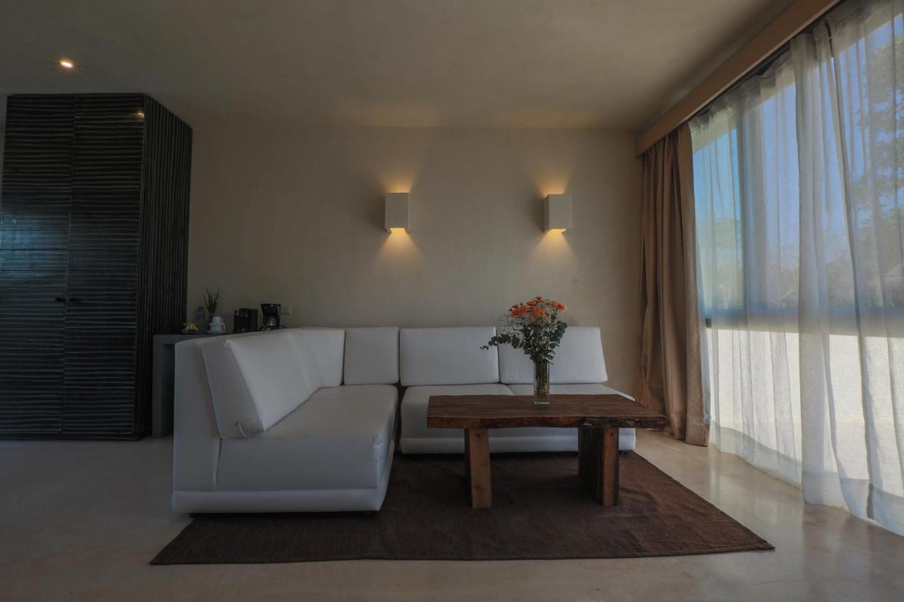 Alma De Flores Private Pools Suites トゥルム エクステリア 写真